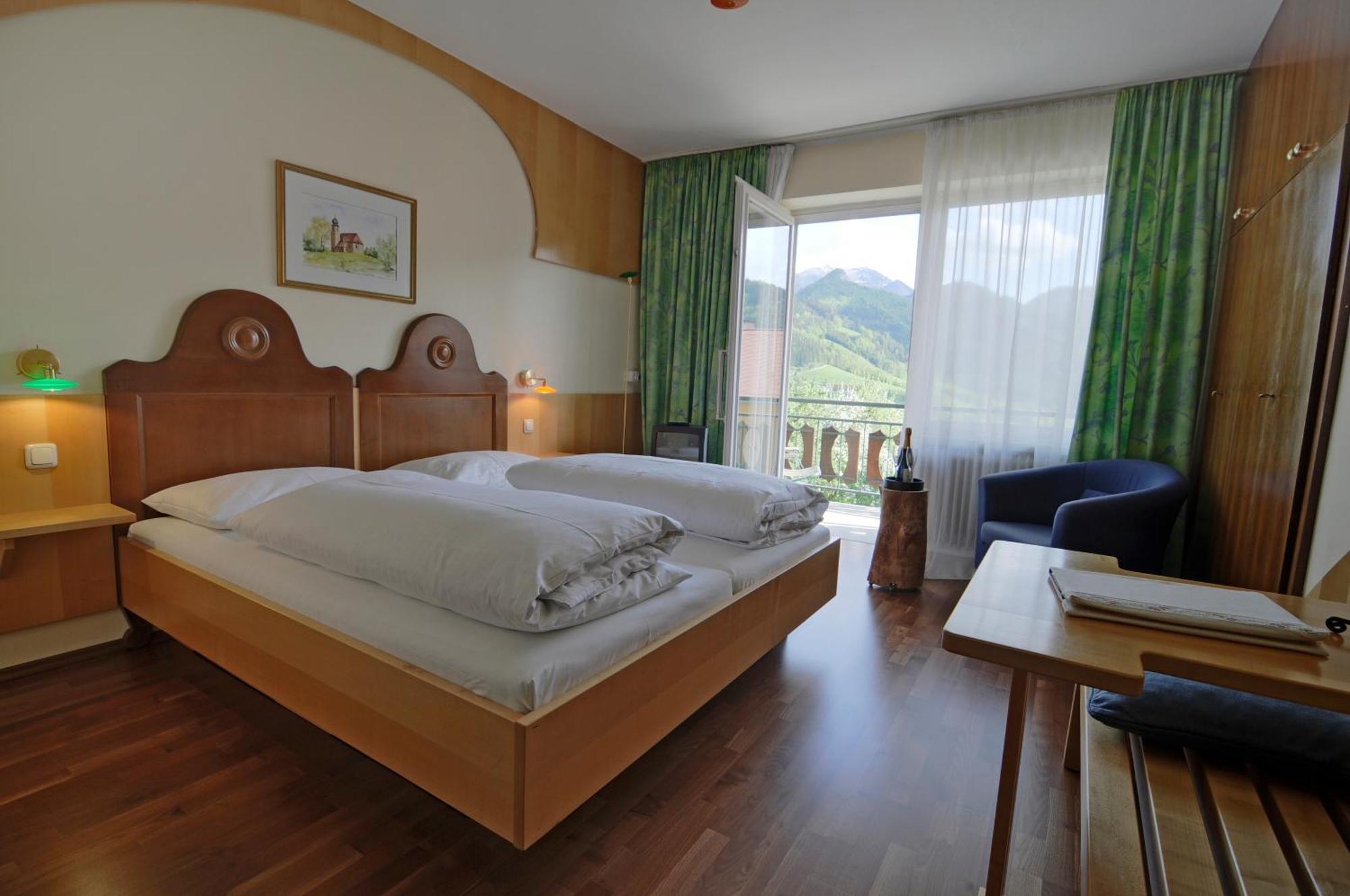 Landgasthof Kirchenwirt Grossraming Bagian luar foto